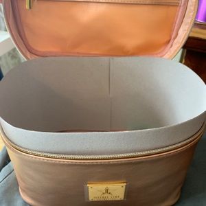 Jeffree star cosmetics makeup bag